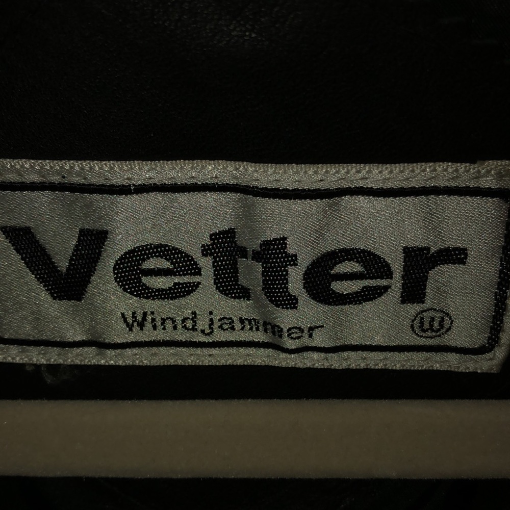 Leather jacket - Picture 3 of 5